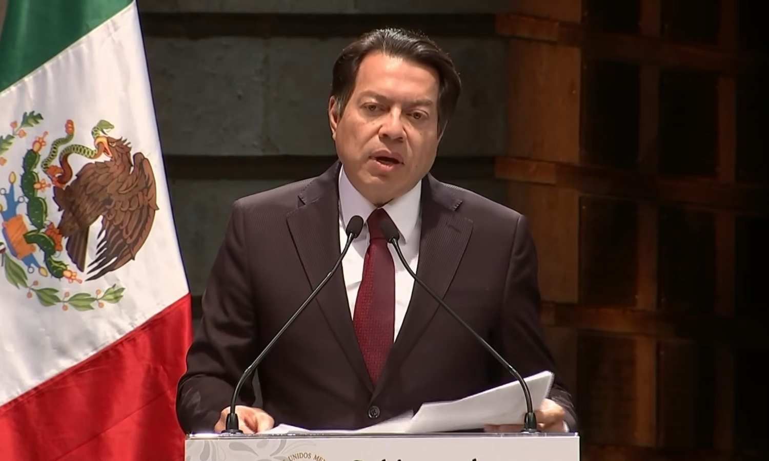 SEP anuncia incremento salarial de 9 por ciento a maestros en 2026