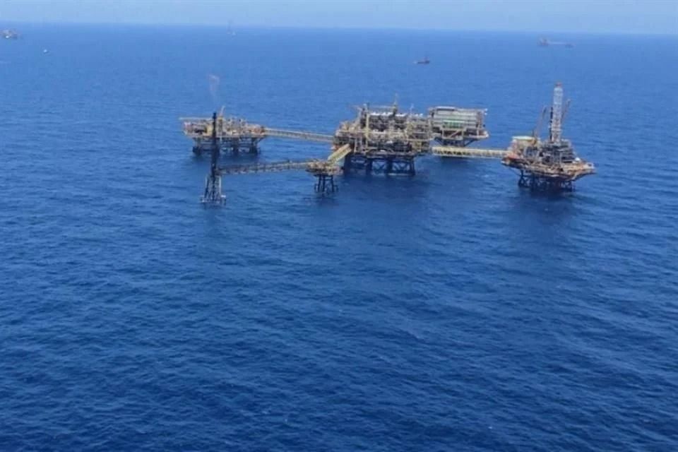 Reportan derrame de petróleo en el Golfo de México