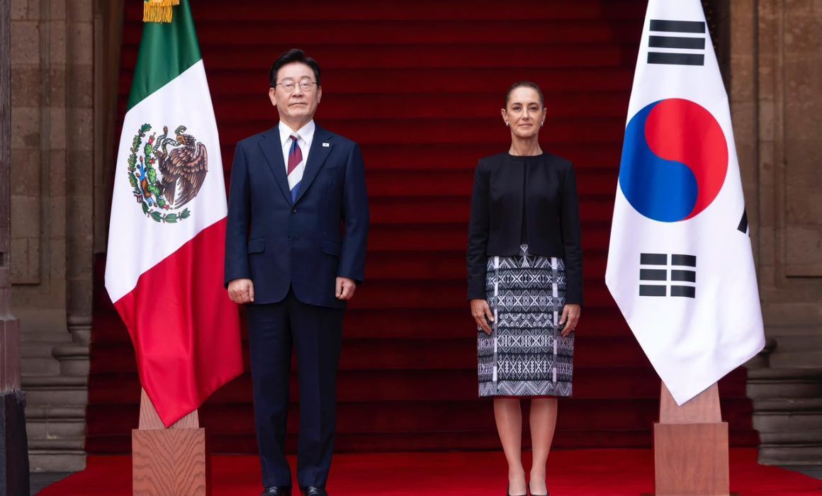 Sheinbaum recibe en Palacio Nacional al presidente de Corea del Sur