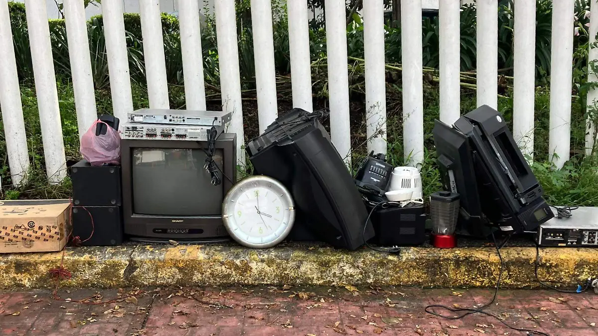 ¿Tienes electrónicos que ya no usas? El Reciclatrón llegará al IPN Zacatenco
